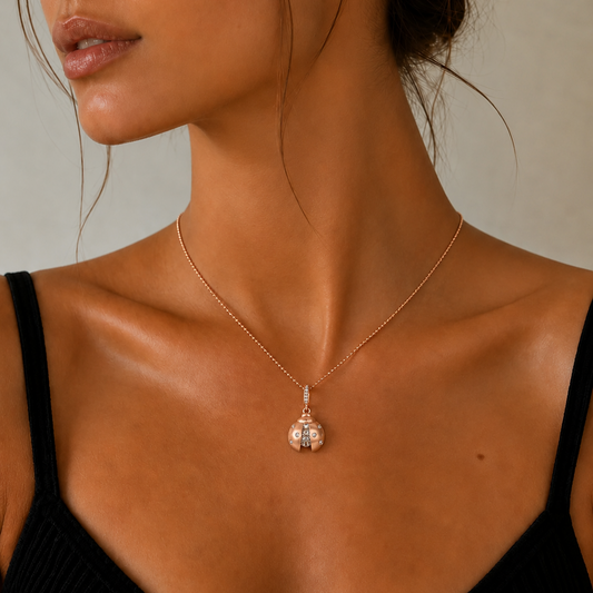 Mystic Ladybug Chain Pendant Rose Gold