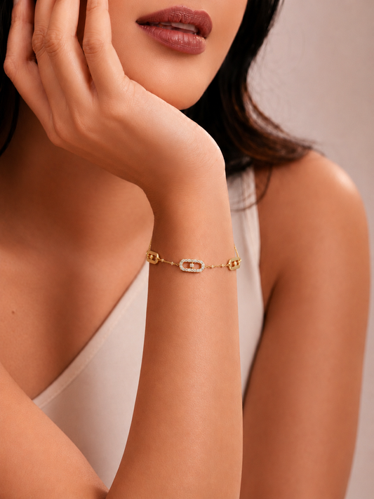 Paper Clip Glow Bracelet Gold