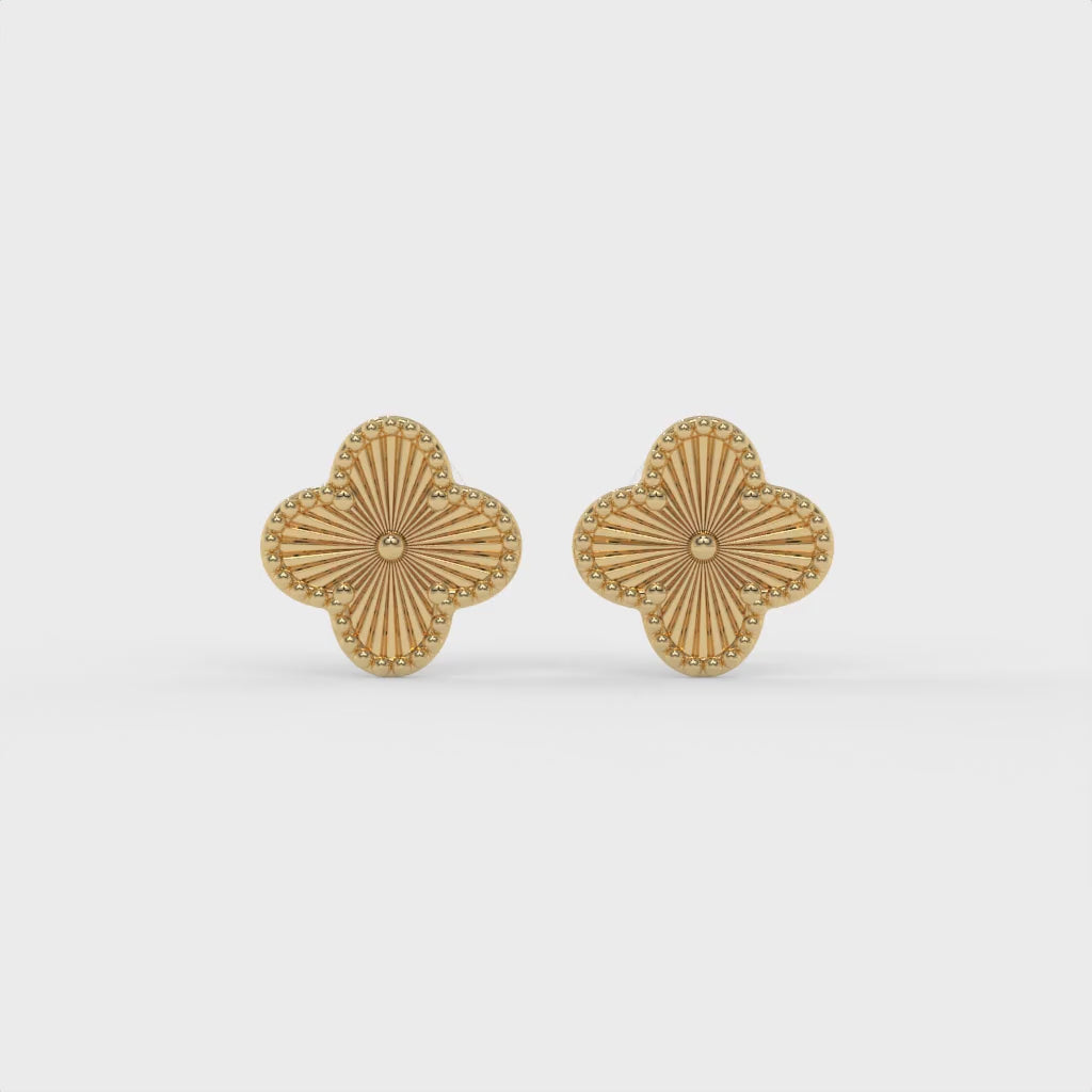 Charm de Lumière Earrings