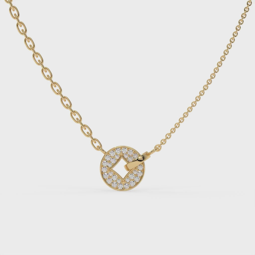 The Lucky Halo Chain Pendant Gold