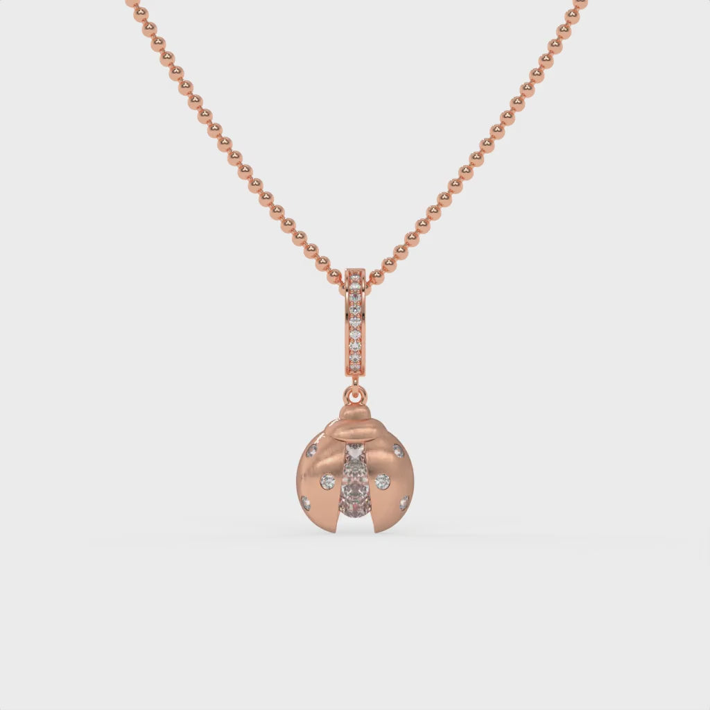 Mystic Ladybug Chain Pendant Rose Gold