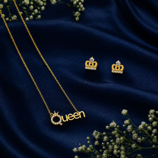 The Queen Pendant & Earring Set Gold